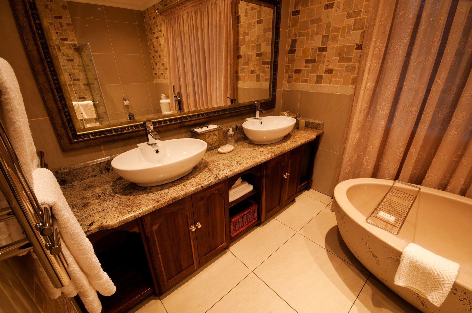 Andes Clarens Guesthouse Extérieur photo